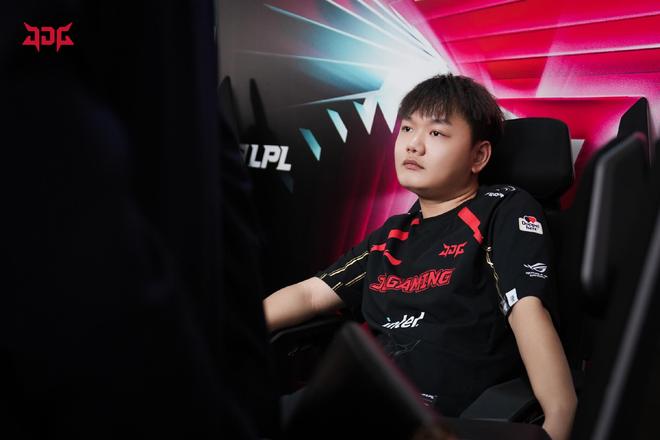 守方式牢牢 守方式牢牢