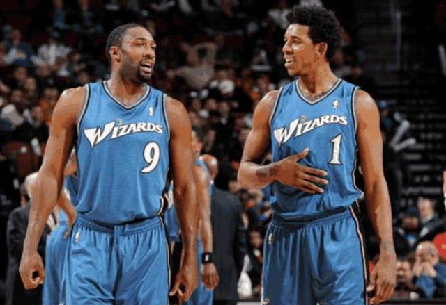 足球的高对 足球的高对